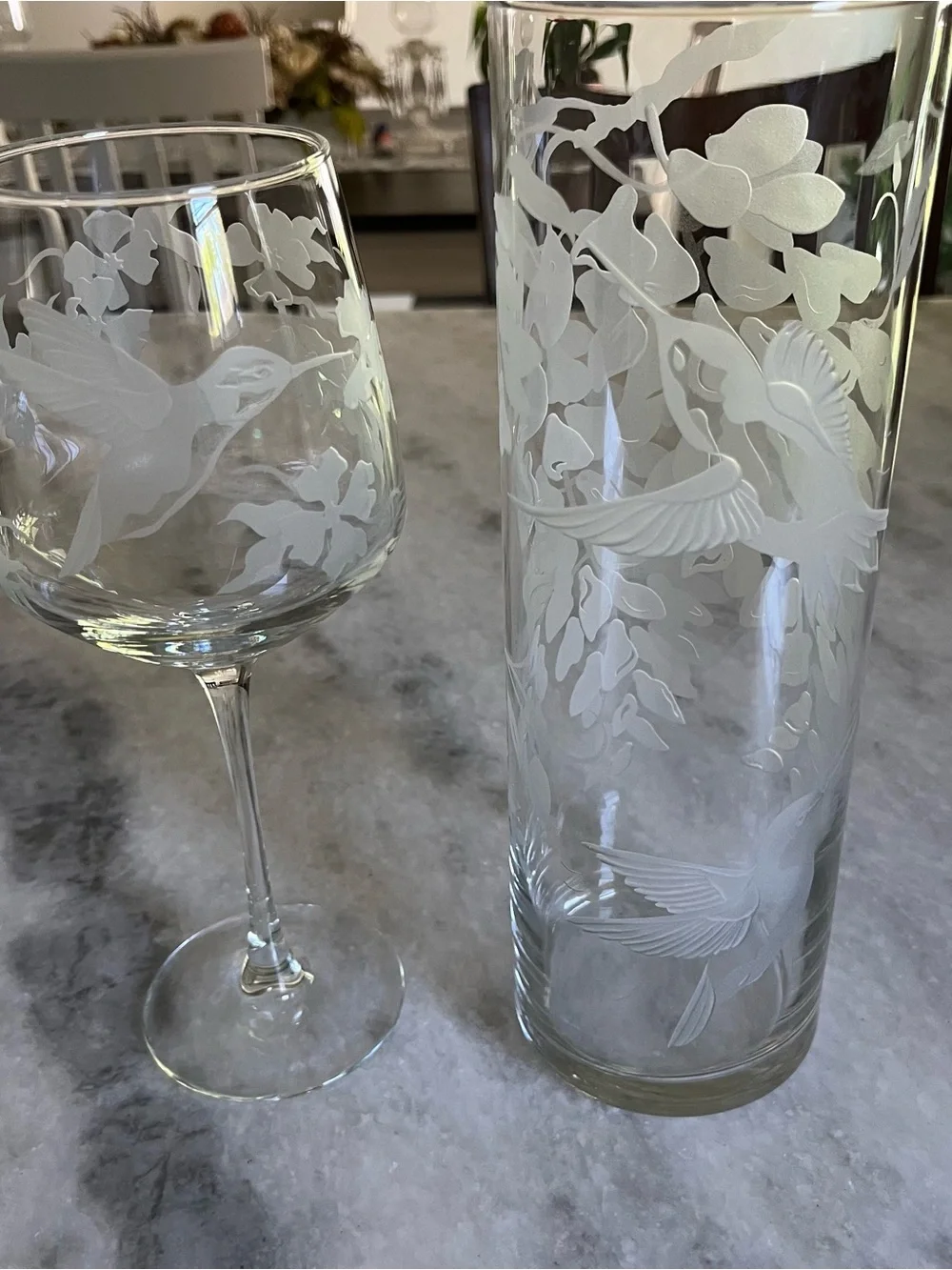 Etched Hummingbird Cylinder Glass Vase w/ Matching Wine Glass - Picture 8 of 15